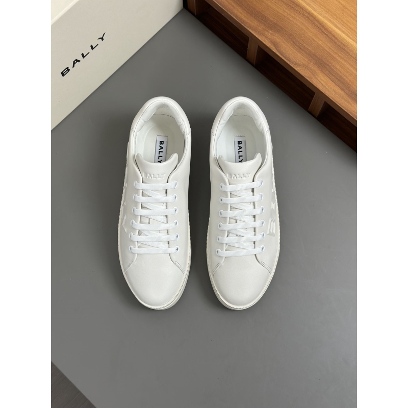 B**rry sneakers
